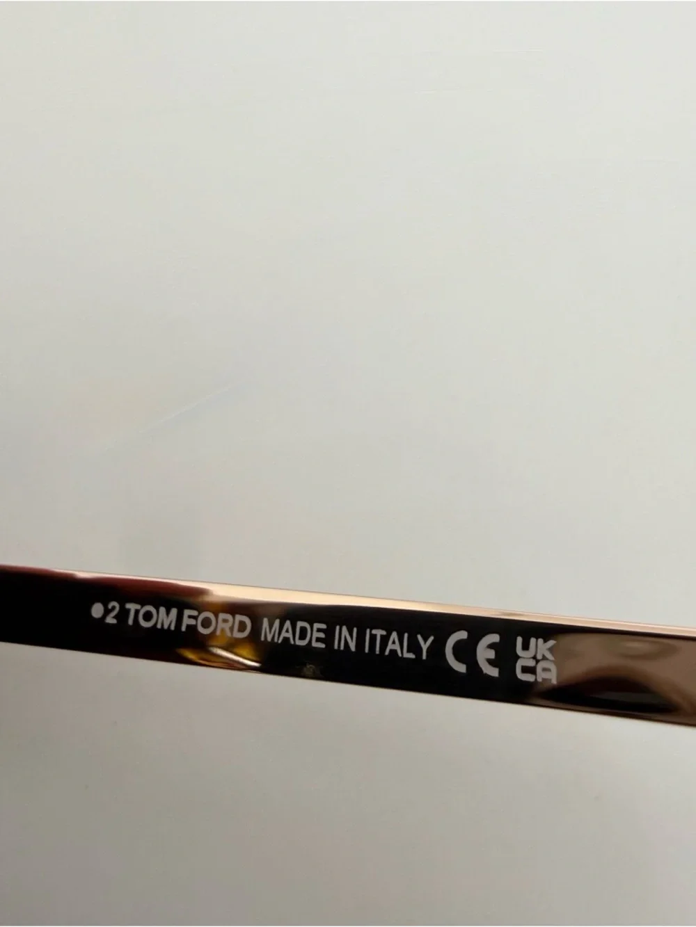 NEW!!! Tom Ford men sunglasses Sinatra TF1104 52E Authentic